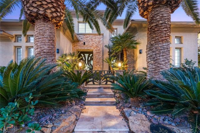 309 Royal Aberdeen Way, Las Vegas, NV 89144