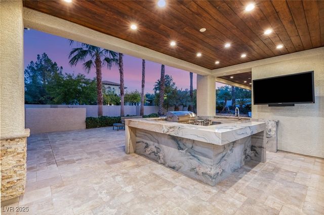 309 Royal Aberdeen Way, Las Vegas, NV 89144