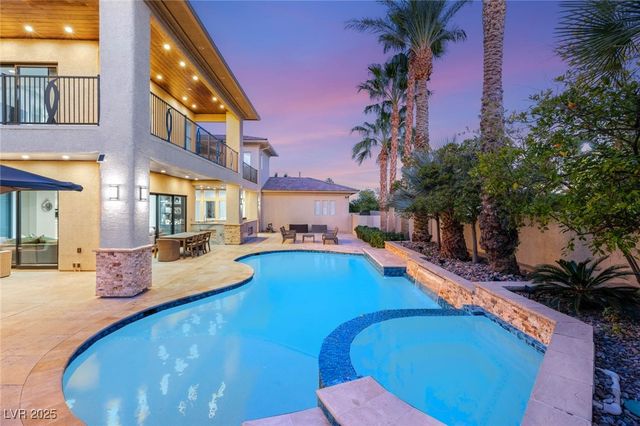 309 Royal Aberdeen Way, Las Vegas, NV 89144