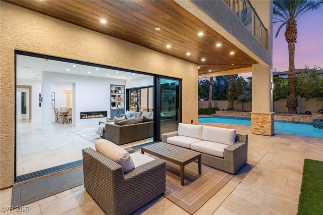 309 Royal Aberdeen Way, Las Vegas, NV 89144