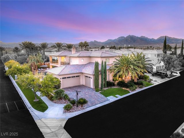 309 Royal Aberdeen Way, Las Vegas, NV 89144