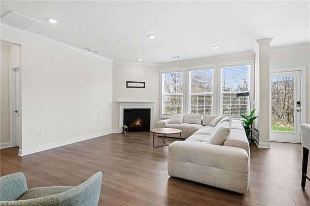 4290 Pelican Street, High Point, NC 27265