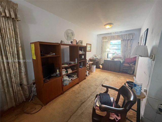 1001 SW 72nd Ct, Miami, FL 33144