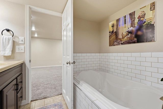 319 Meadowlark Circle, Deerfield, WI 53531