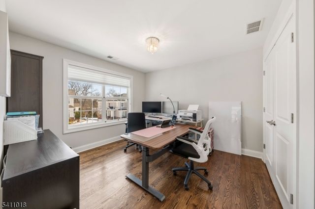 601 Monroe Ct, Hanover Twp., NJ 07981