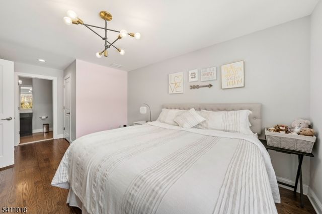 601 Monroe Ct, Hanover Twp., NJ 07981