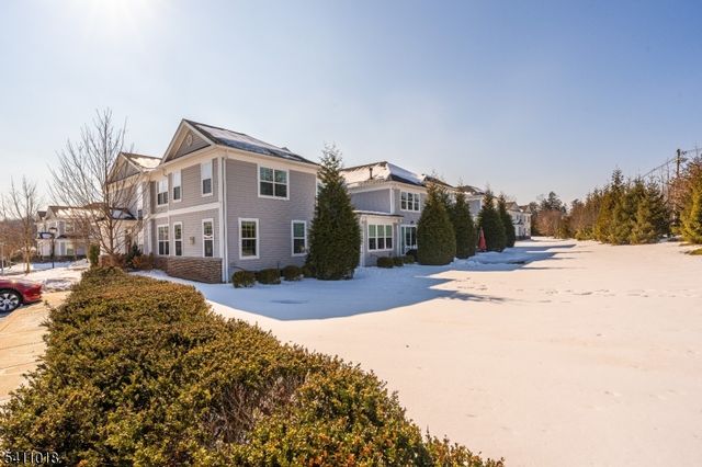 601 Monroe Ct, Hanover Twp., NJ 07981