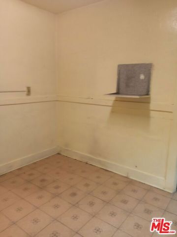 815 W 50th Street, Los Angeles, CA 90037