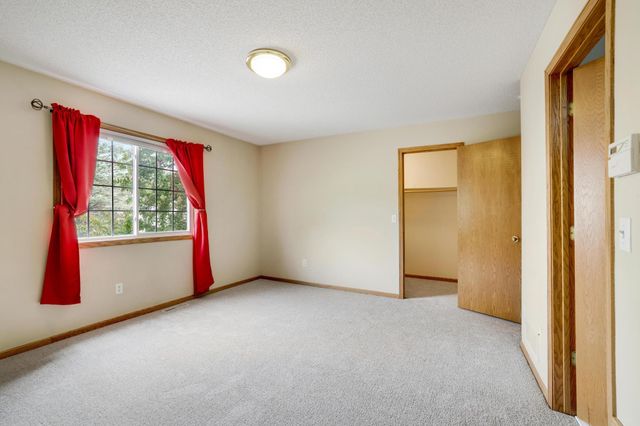 6159 Creek Line Drive, Minnetonka, MN 55345