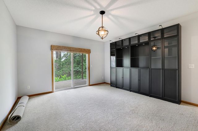 6159 Creek Line Drive, Minnetonka, MN 55345