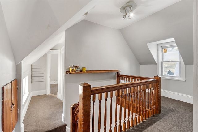 3 Franconia St, Worcester, MA 01602