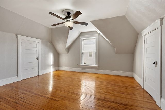 3 Franconia St, Worcester, MA 01602