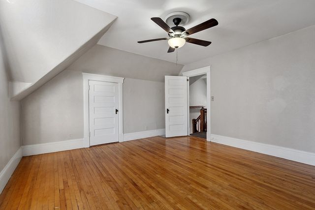 3 Franconia St, Worcester, MA 01602