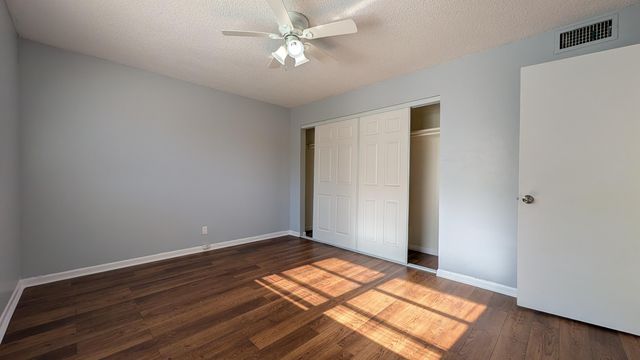2301 SE 4th Street 15, Boynton Beach, FL 33435