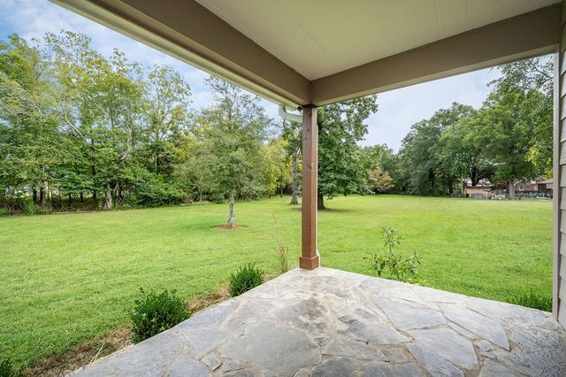 944 S Mountain St, Smithville, TN 37166