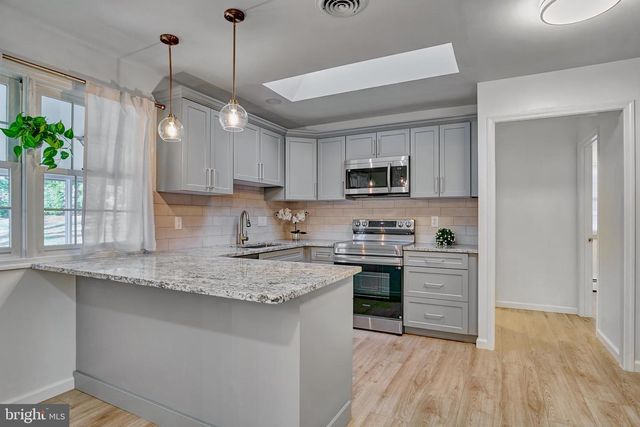 3604 KENT DR, Mechanicsburg, PA 17050