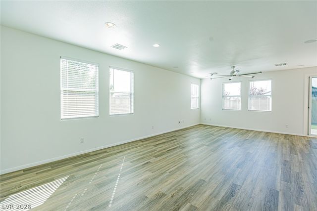 1911 Luxor Lights Avenue, North Las Vegas, NV 89081