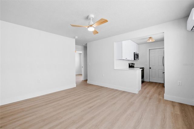 13388 1ST STREET E, Madeira Beach, FL 33708