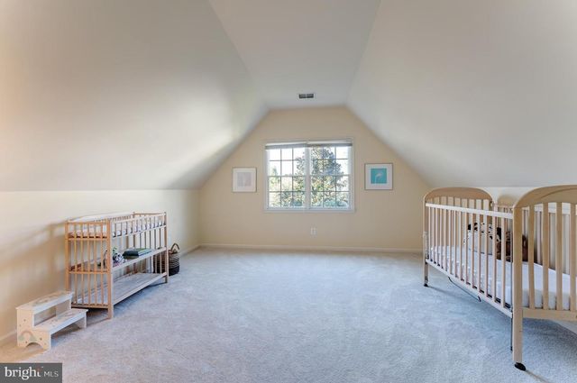 12704 AUTUMN CREST DR, Oak Hill, VA 20171