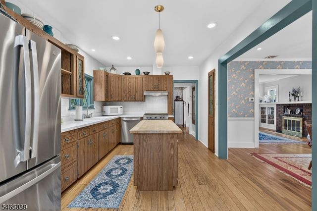 203 Balmiere Rd, Cranford Twp., NJ 07016
