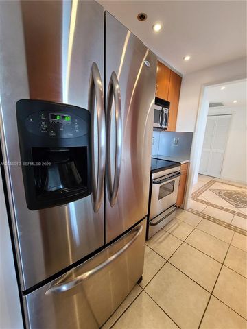 1581 Brickell Avenue 1907, Miami, FL 33129