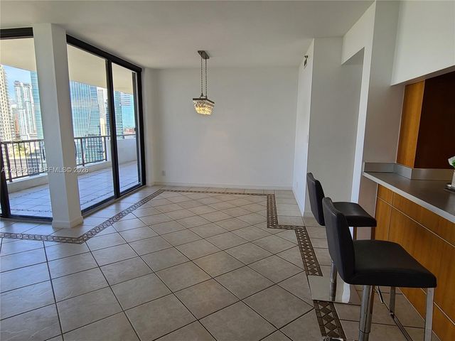1581 Brickell Avenue 1907, Miami, FL 33129