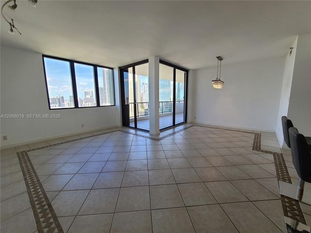 1581 Brickell Avenue 1907, Miami, FL 33129