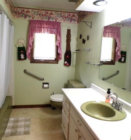 309 S WEST STREET, Loyal, WI 54446