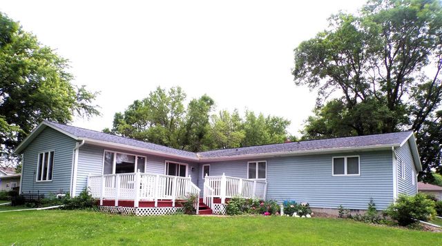 309 S WEST STREET, Loyal, WI 54446