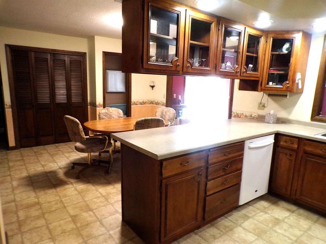 309 S WEST STREET, Loyal, WI 54446