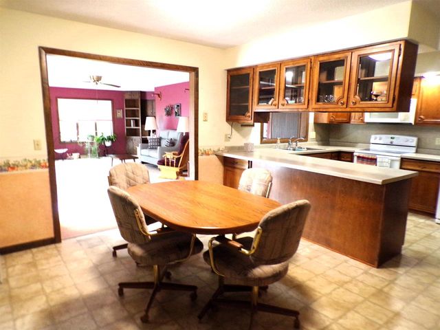 309 S WEST STREET, Loyal, WI 54446