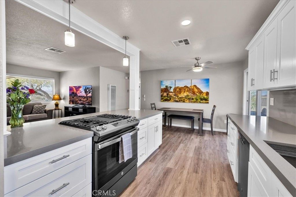 Image 11 of property listing at 6875 Mount Shasta Avenue, Joshua Tree, CA 92252