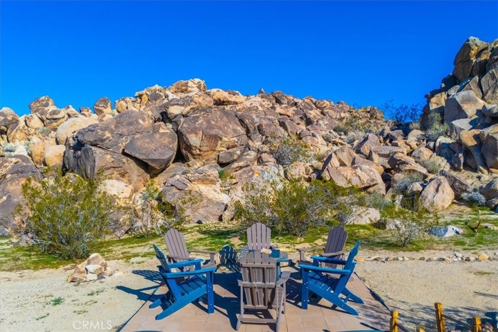 Image 50 of property listing at 6875 Mount Shasta Avenue, Joshua Tree, CA 92252