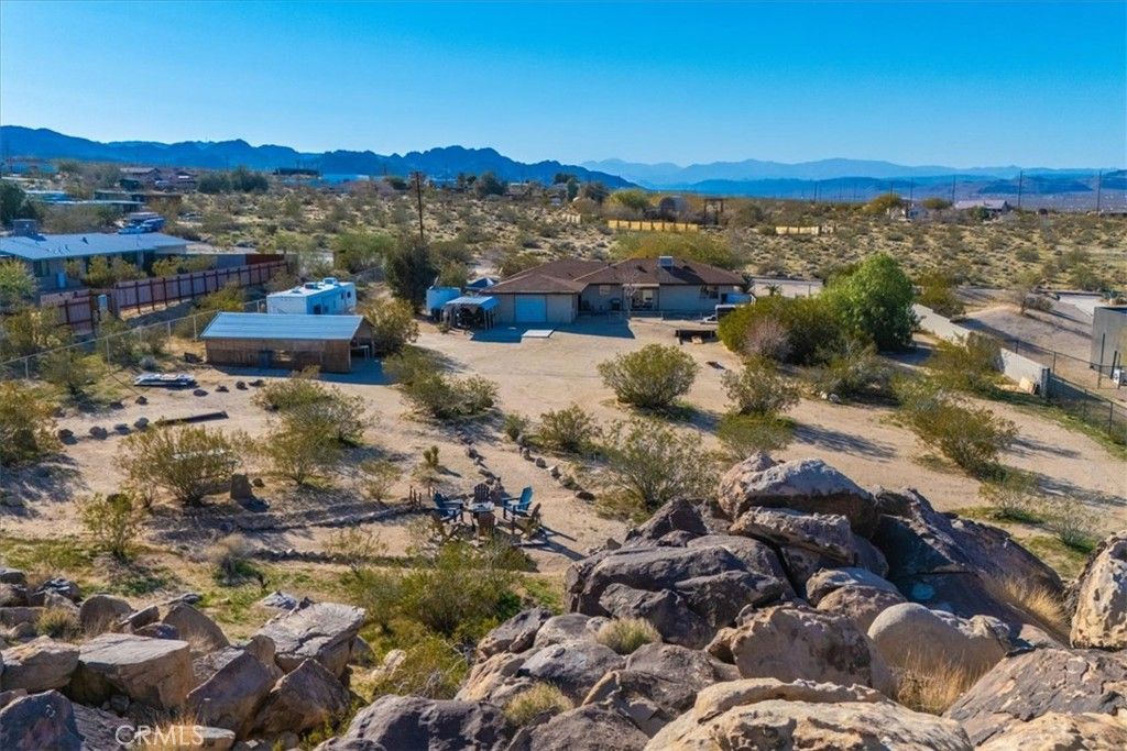 Image 57 of property listing at 6875 Mount Shasta Avenue, Joshua Tree, CA 92252