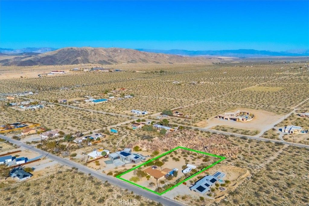 Image 68 of property listing at 6875 Mount Shasta Avenue, Joshua Tree, CA 92252