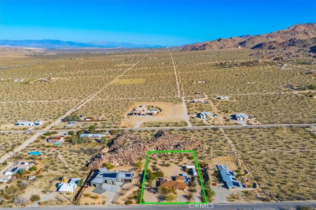 Image 69 of property listing at 6875 Mount Shasta Avenue, Joshua Tree, CA 92252