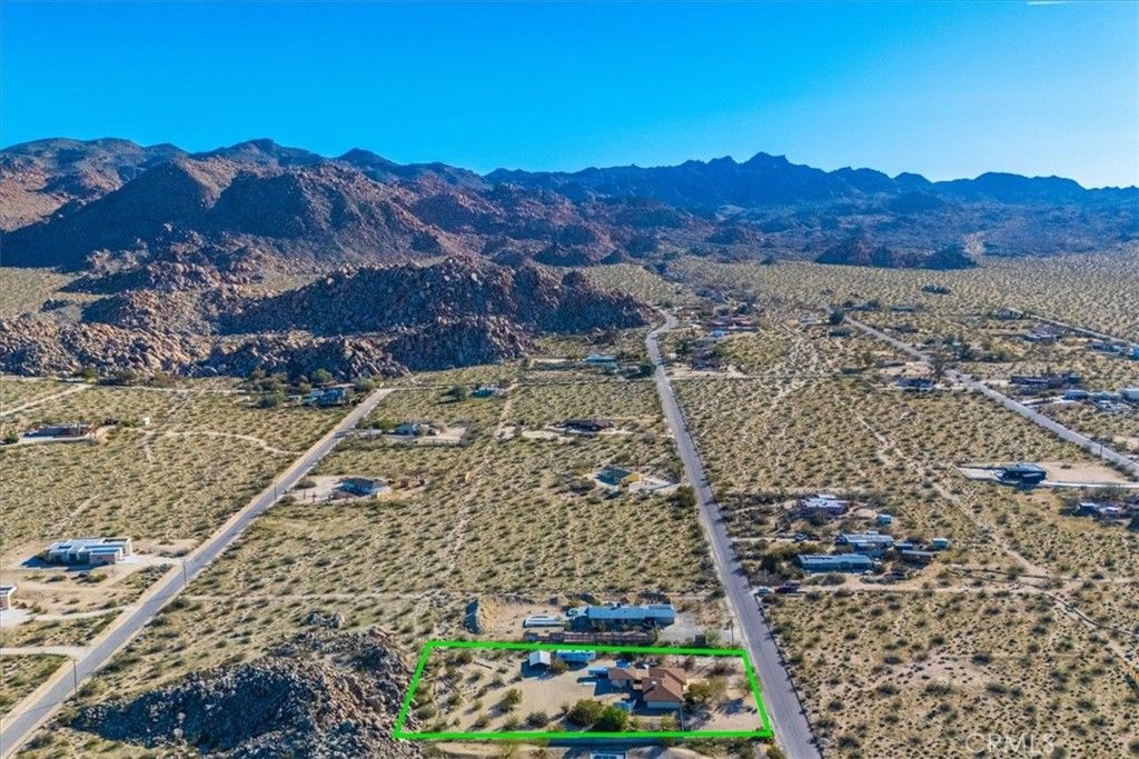 Image 71 of property listing at 6875 Mount Shasta Avenue, Joshua Tree, CA 92252