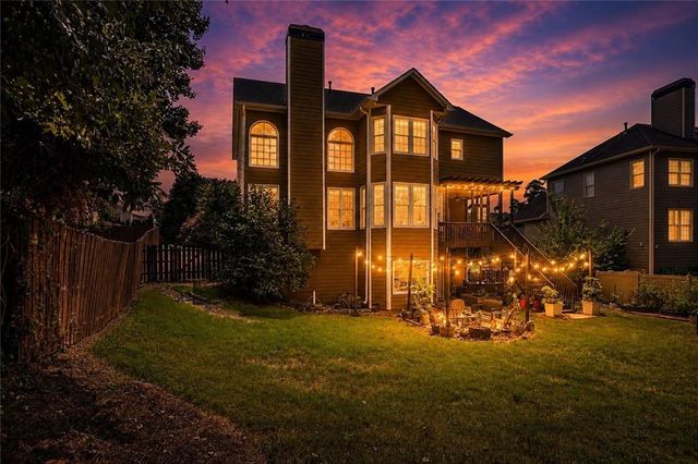 75 Vinings Lake Drive SW, Mableton, GA 30126