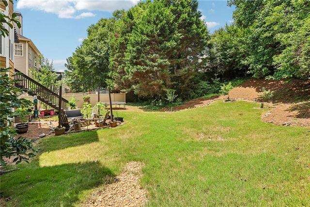 75 Vinings Lake Drive SW, Mableton, GA 30126