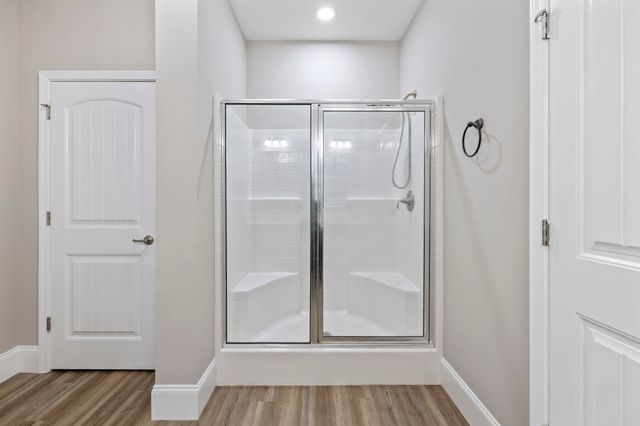 214 Golden Pond Court, Roebuck, SC 29376