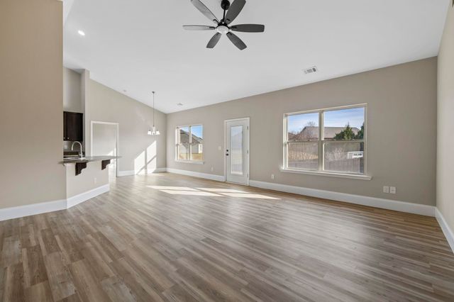 214 Golden Pond Court, Roebuck, SC 29376