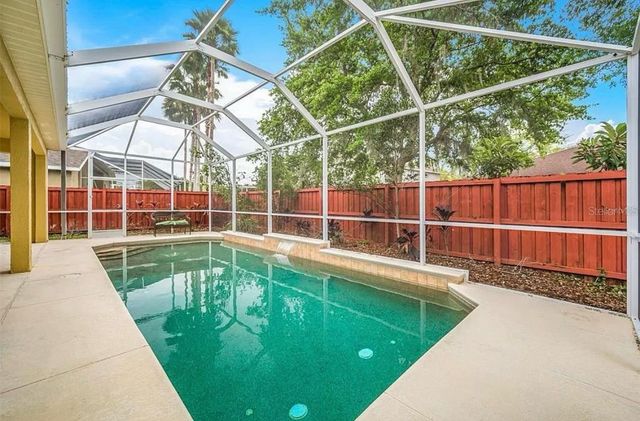 19151 DOVE CREEK DRIVE, Tampa, FL 33647