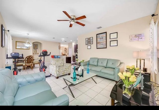 19151 DOVE CREEK DRIVE, Tampa, FL 33647