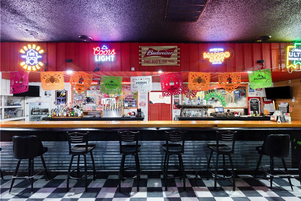 2420 Railroad Avenue, Victor, MT 59875