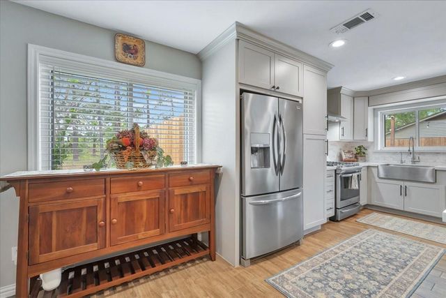 16203 Brookford Court, Houston, TX 77059