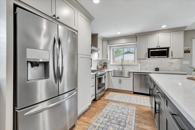 16203 Brookford Court, Houston, TX 77059