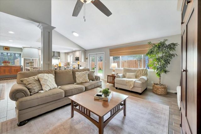 16203 Brookford Court, Houston, TX 77059