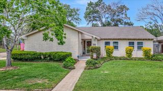 16203 Brookford Court, Houston, TX 77059