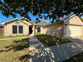 8159 Kathleen Drive, Fort Worth, TX 76137