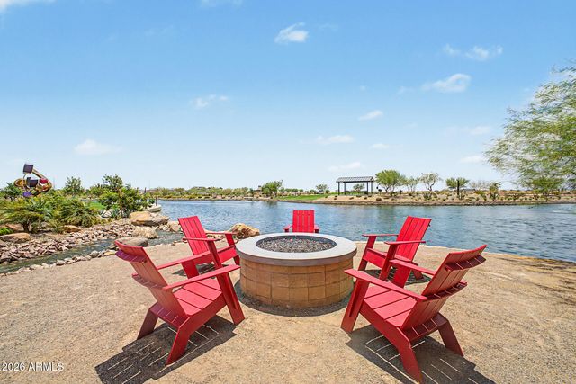 1505 W J WALTZ Way, Apache Junction, AZ 85120